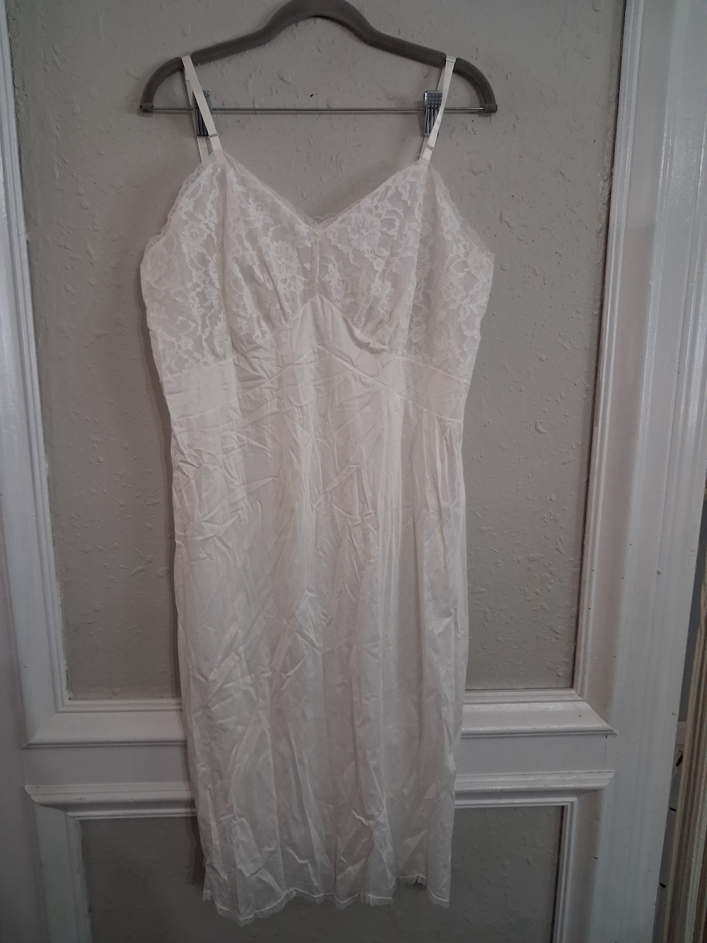 Vintage vanity fair nightgown slip volup 40 xl white lace pinup